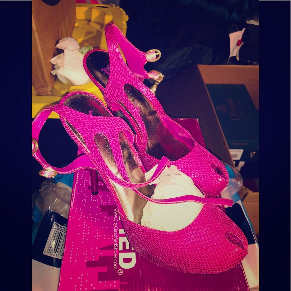 Beautiful pinky high heels